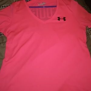 Under armour womans shirt